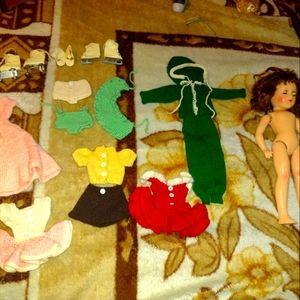 Vintage 1940-1950s Mary Hoyer 15"Doll With Alot Of Clothes!